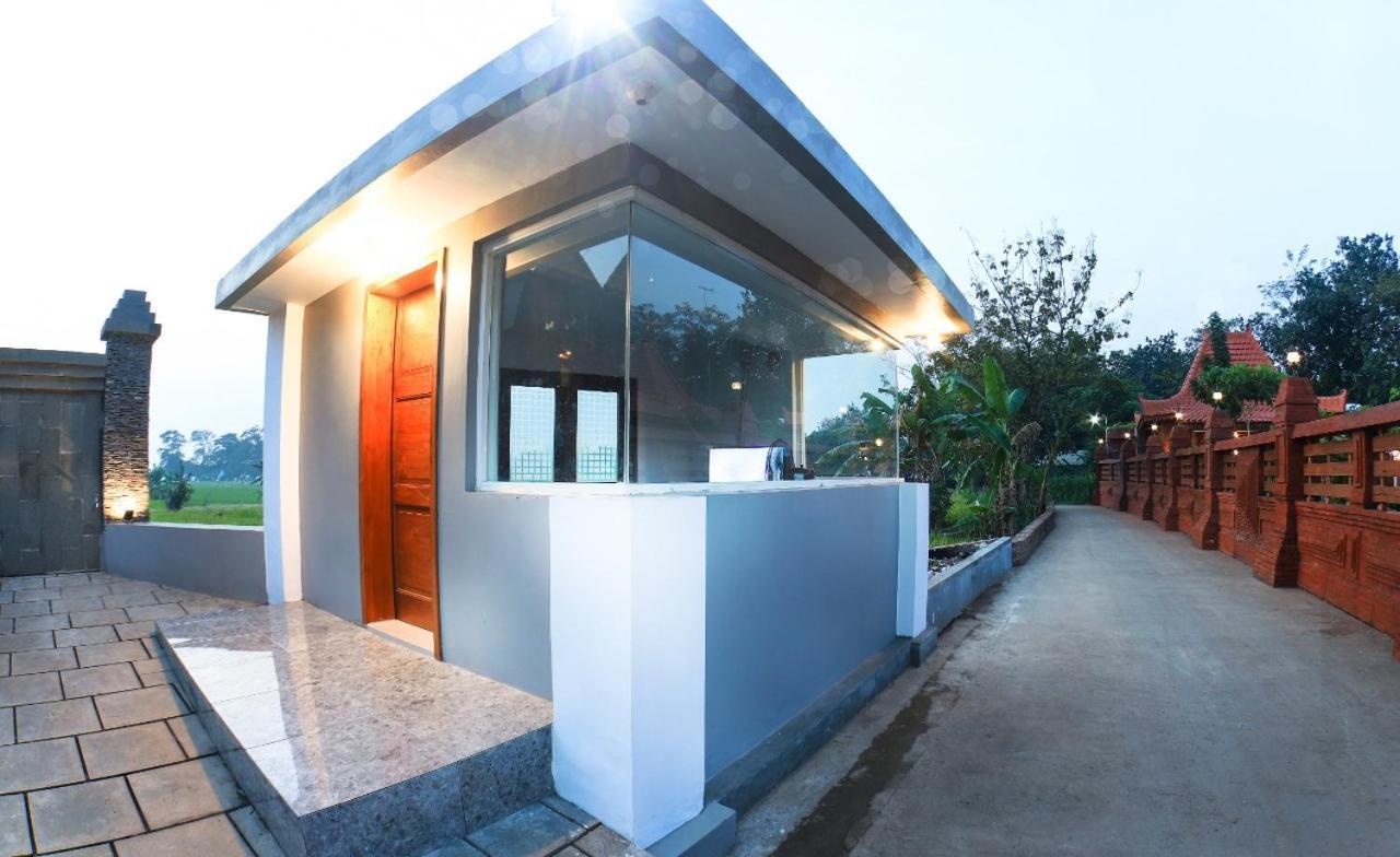 Inn Joglo Jawa *